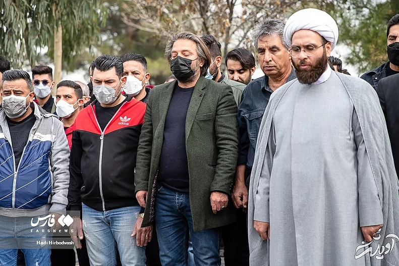 (تصاویر) خاکسپاری زهره فکور صبور